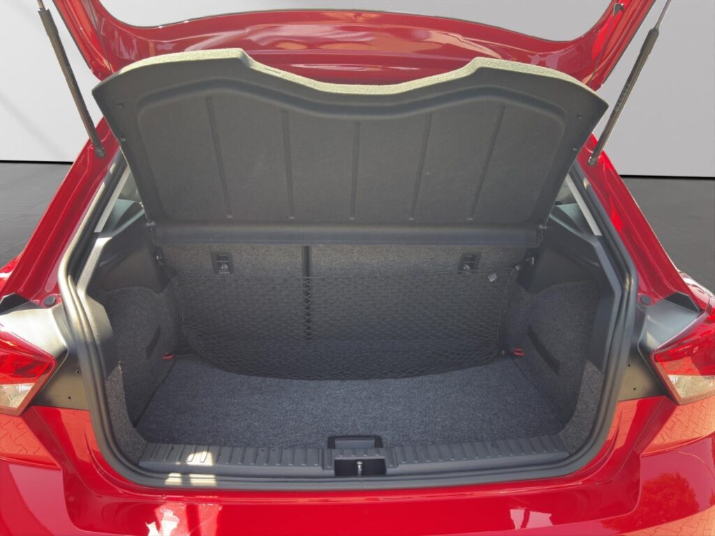 Seat Ibiza Exposé-Bild 7