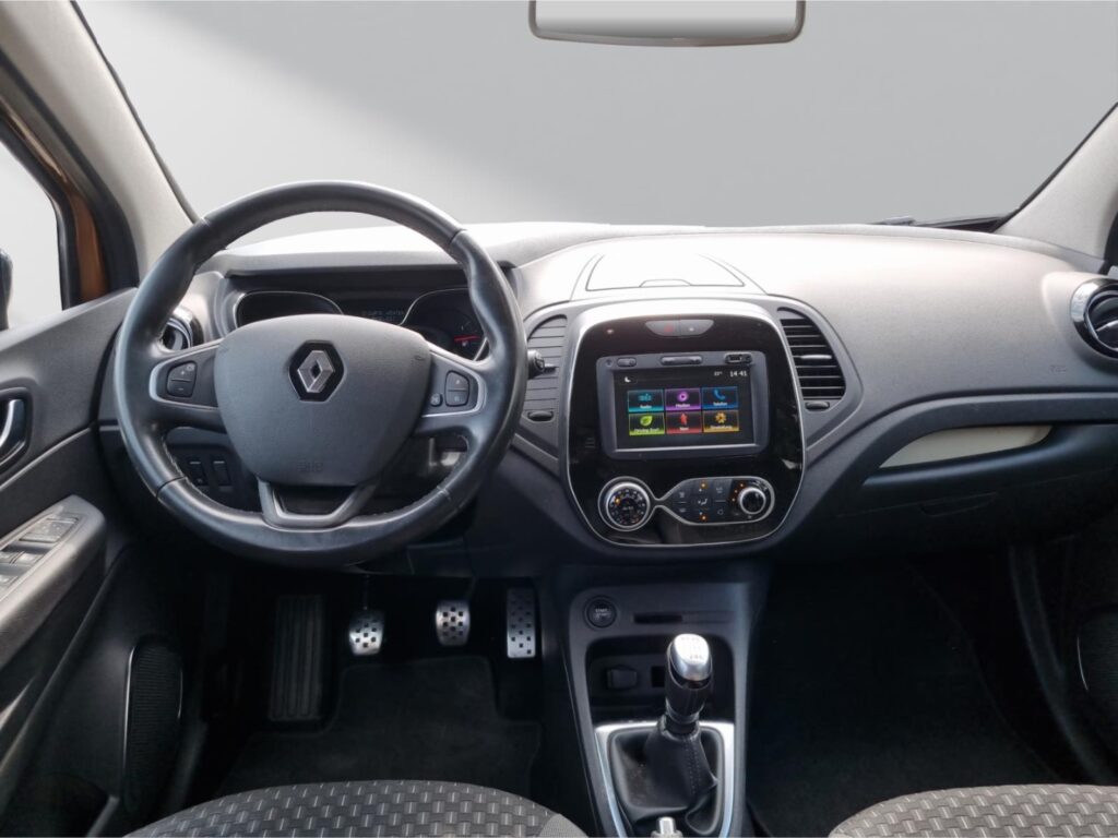Renault Captur Exposé-Bild 10