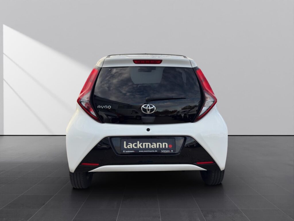 Toyota Aygo Exposé-Bild 6
