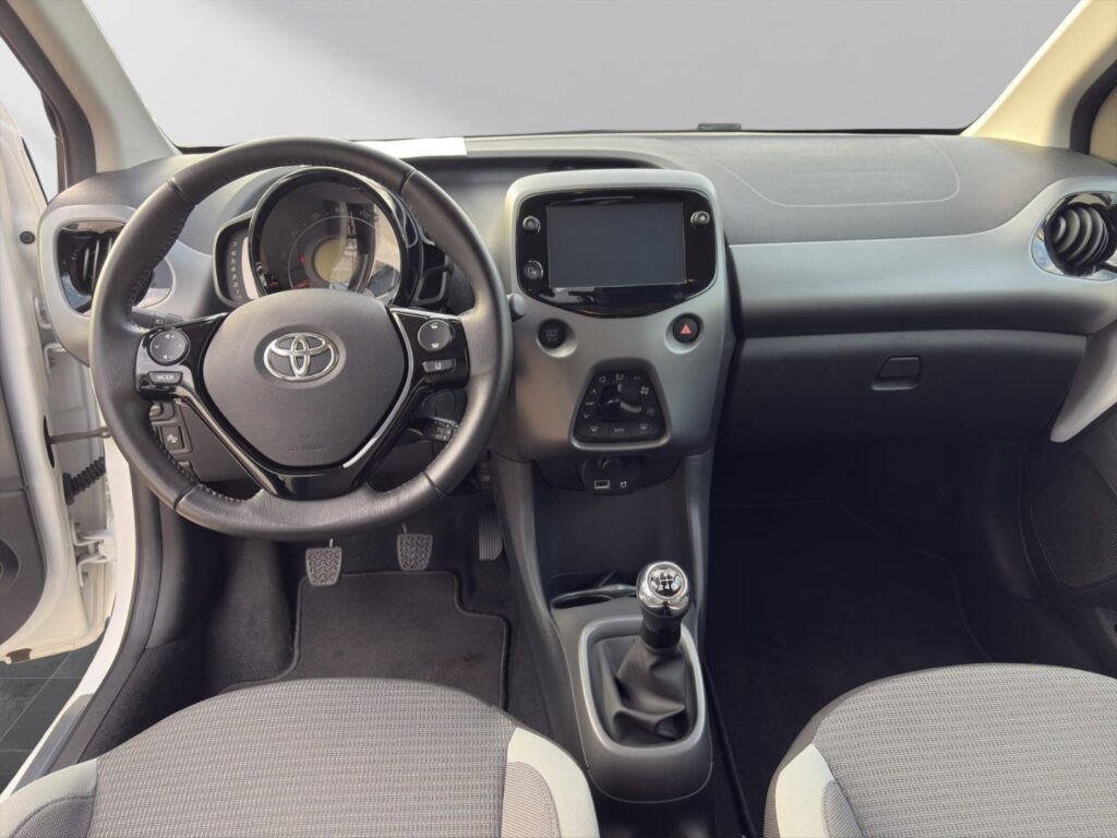 Toyota Aygo Exposé-Bild 10