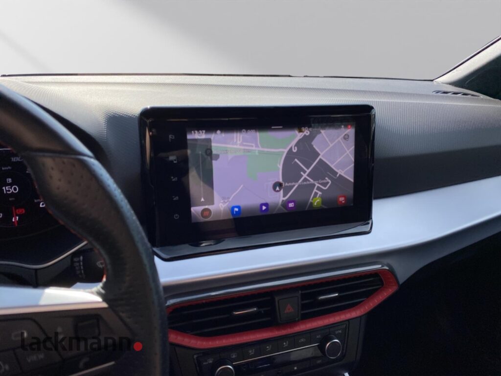 Seat Arona Exposé-Bild 12