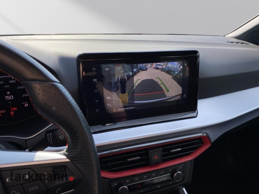 Seat Arona Exposé-Bild 13