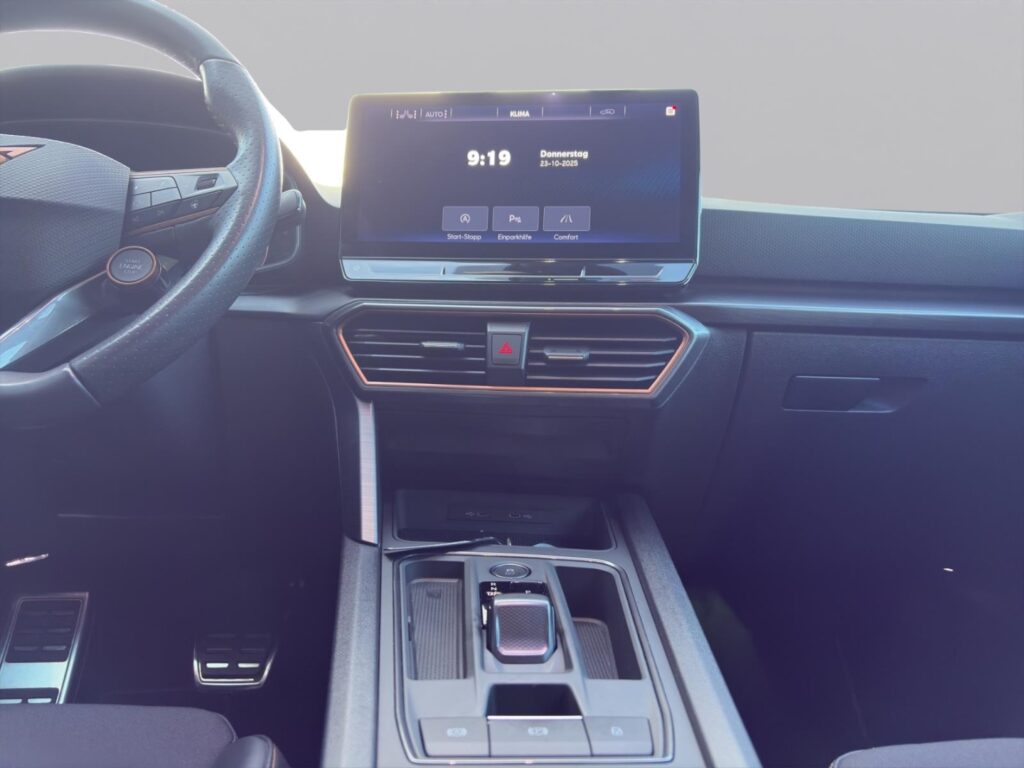 Cupra Leon Exposé-Bild 12