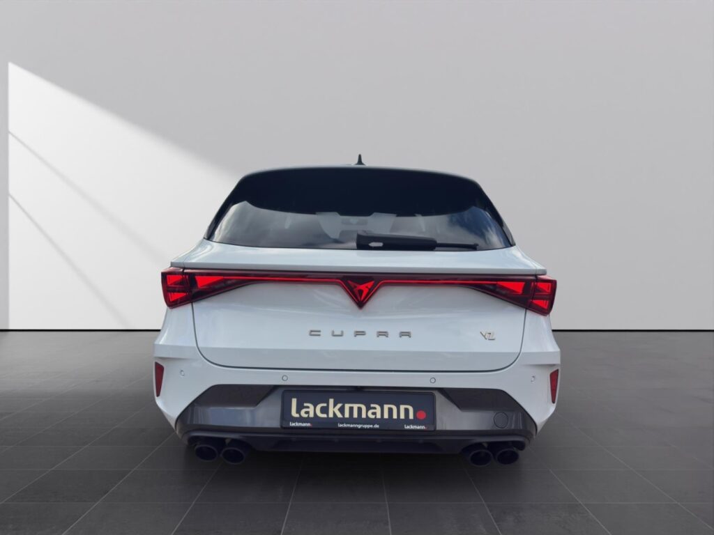 Cupra Leon Exposé-Bild 6