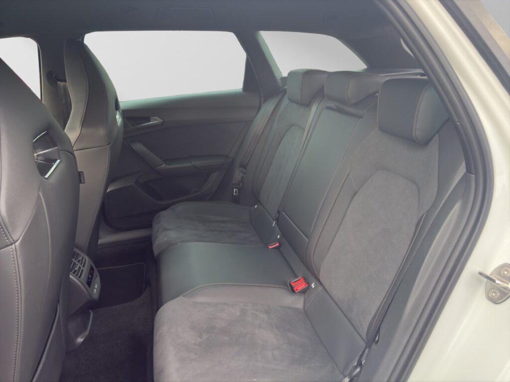 Cupra Leon Exposé-Bild 9